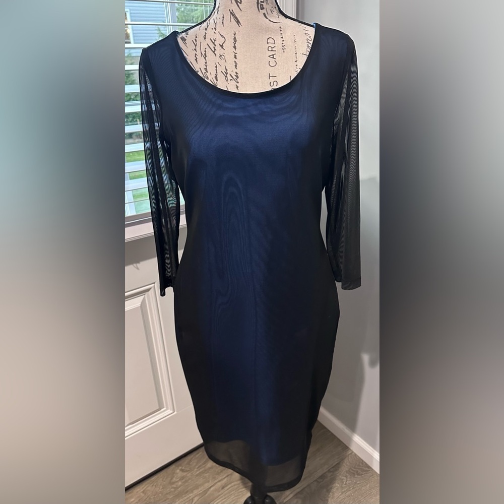 👗 Carmen Marc Valvo Black & Blue Sheath Dress - Size M 🌟 - Picture 9 of 12